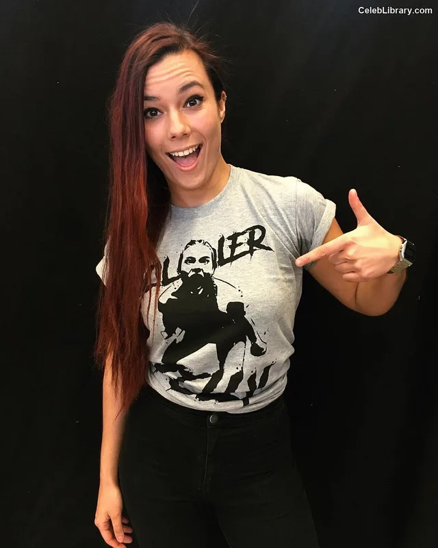 Killer Kelly photo 3 of 538
