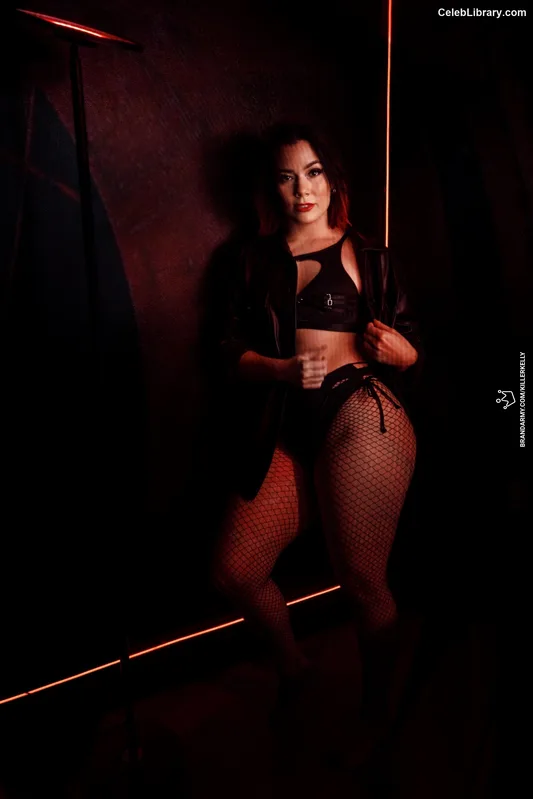 Killer Kelly photo 11 of 538
