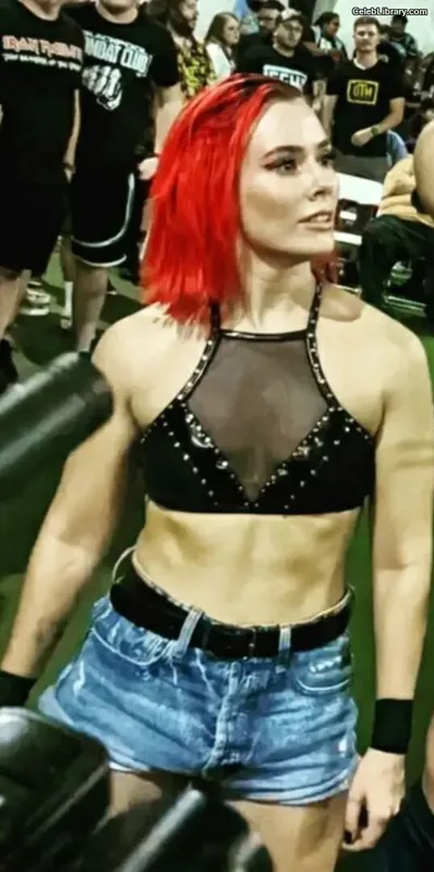 Killer Kelly photo 15 of 538