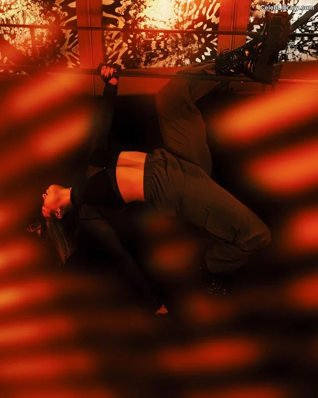 Killer Kelly photo 23 of 538