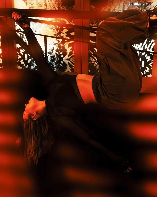 Killer Kelly photo 3 of 538