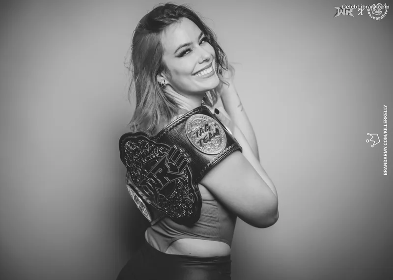 Killer Kelly photo 2 of 538
