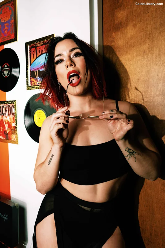 Killer Kelly photo 17 of 538