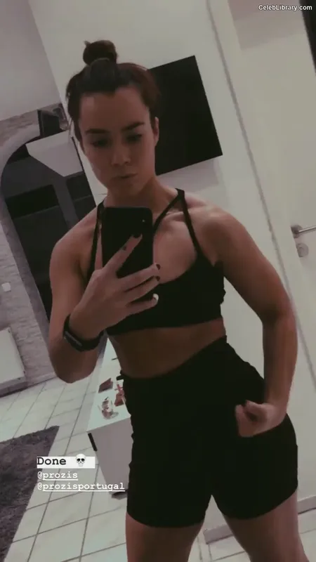 Killer Kelly photo 15 of 538