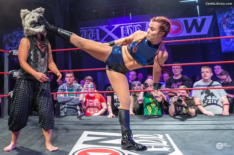 Killer Kelly photo 3 of 538
