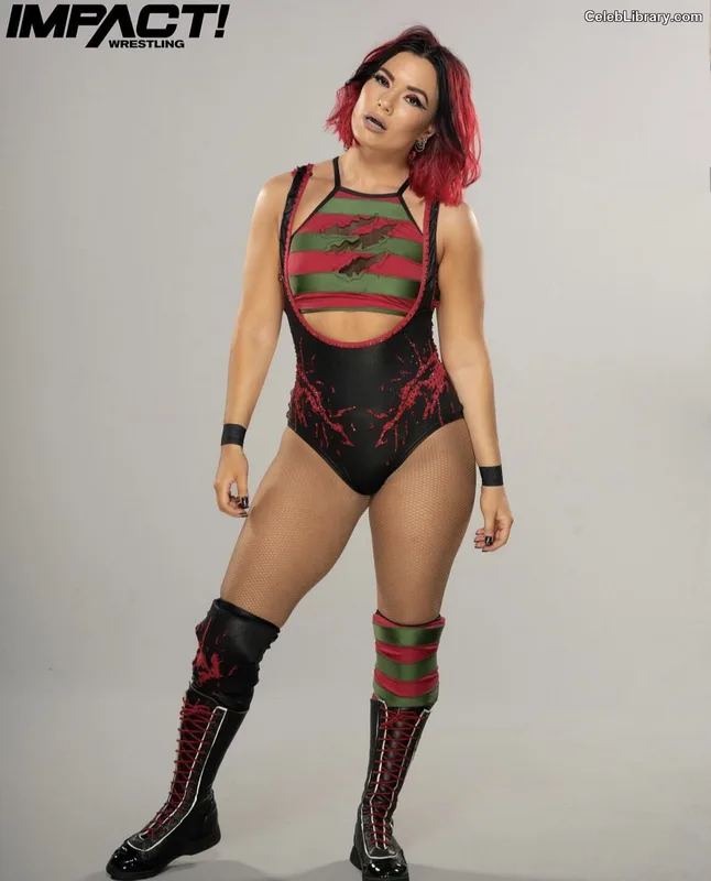 Killer Kelly photo 14 of 538