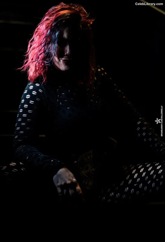 Killer Kelly photo 2 of 538