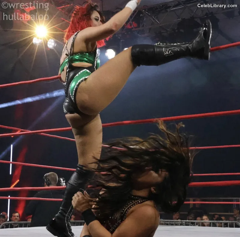 Killer Kelly photo 11 of 538