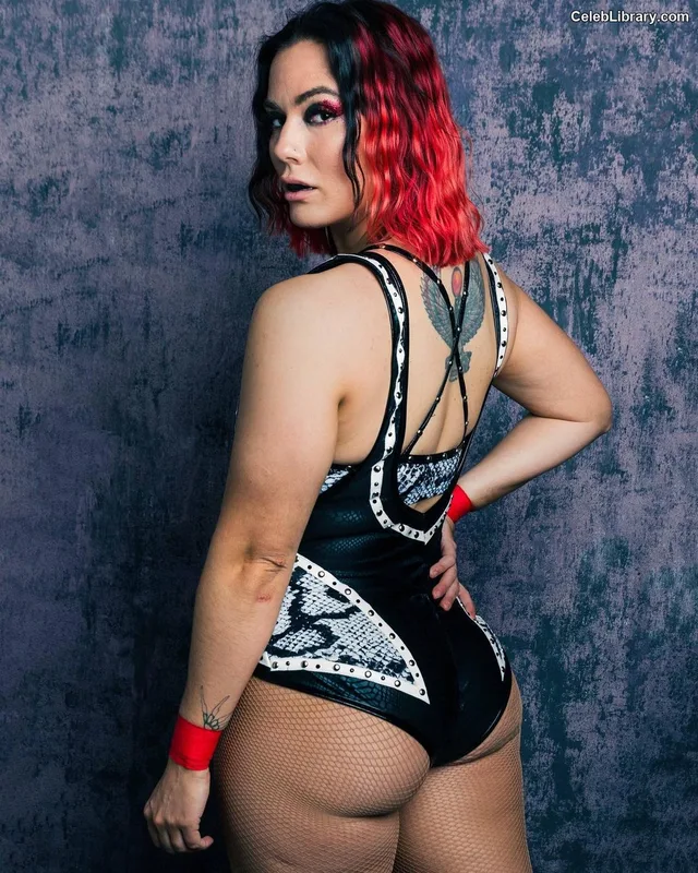 Killer Kelly photo 22 of 538