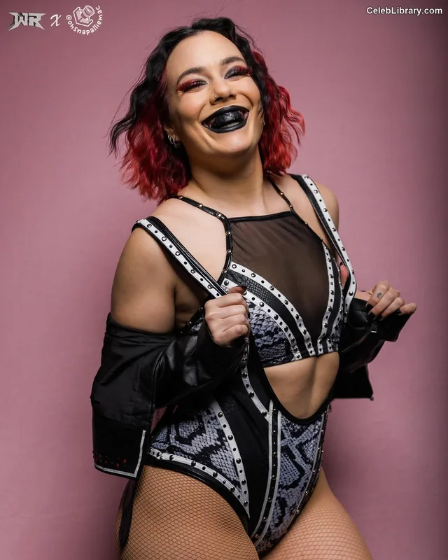 Killer Kelly photo 4 of 538