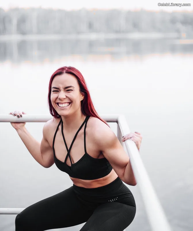 Killer Kelly photo 8 of 538