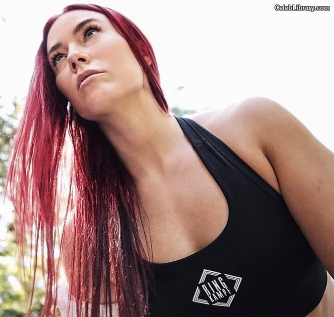 Killer Kelly photo 12 of 538