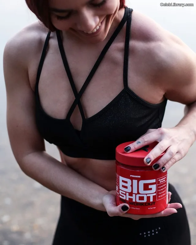 Killer Kelly photo 22 of 538