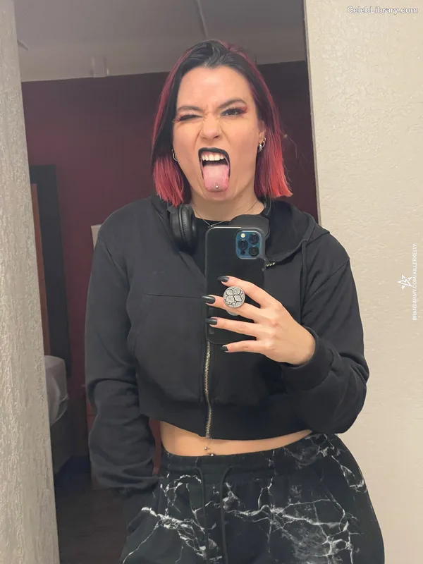 Killer Kelly photo 17 of 538