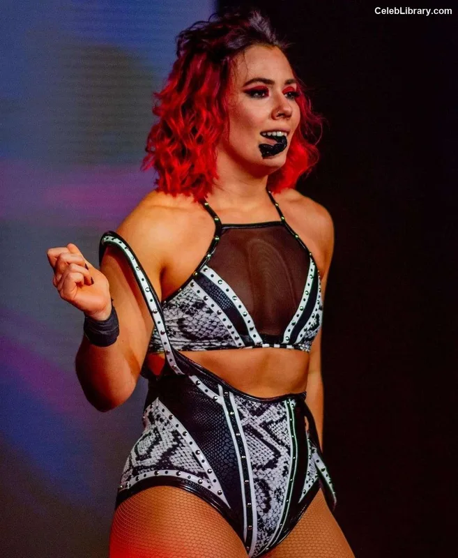 Killer Kelly photo 10 of 538