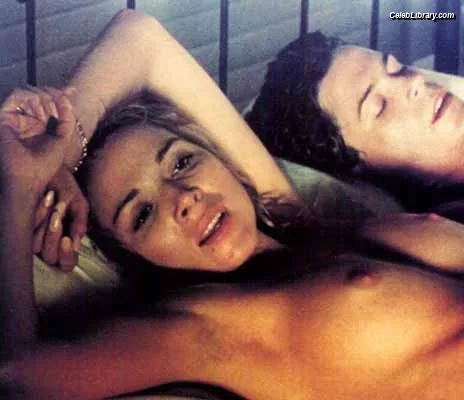 Kim Cattrall photo 9 of 44