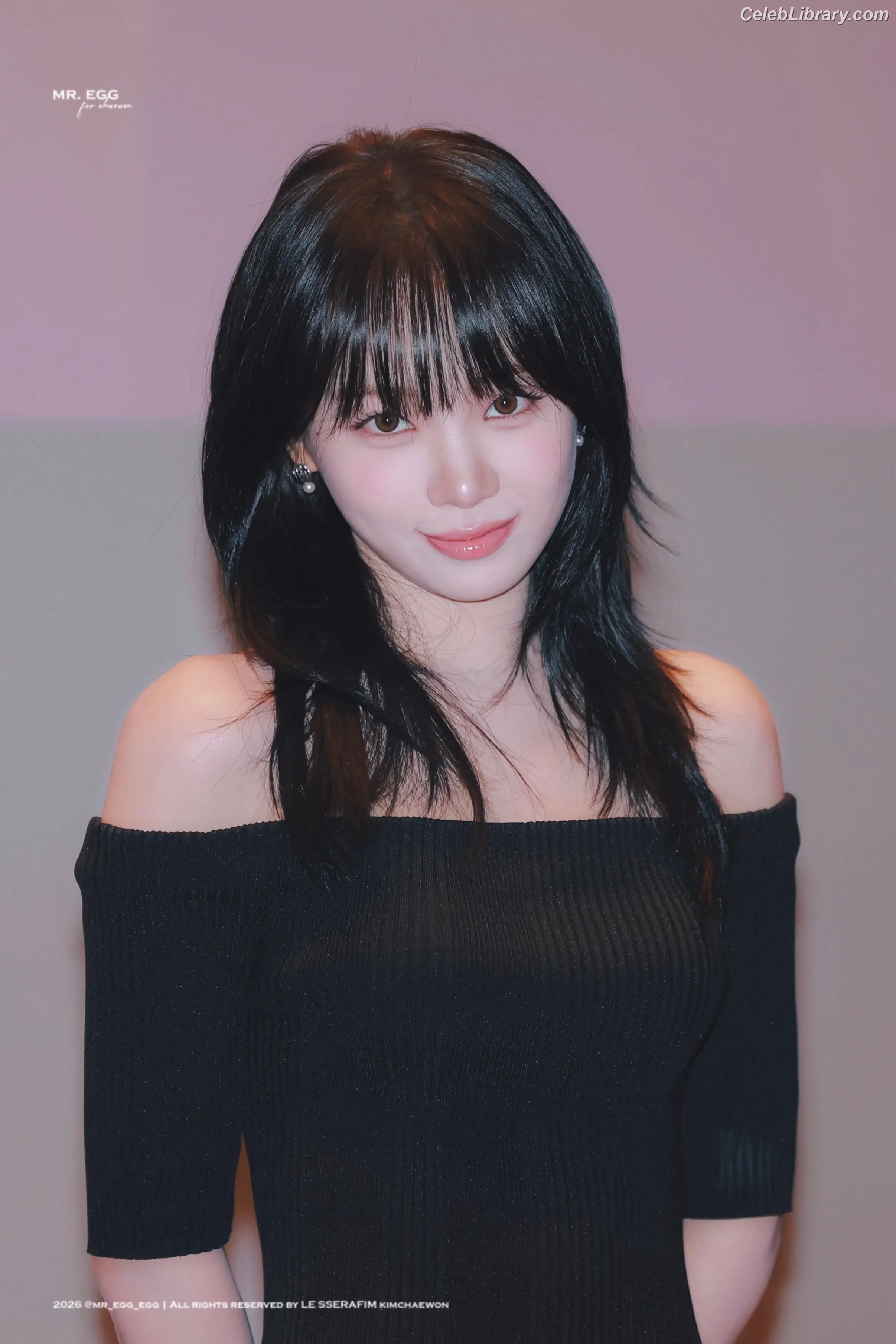 Kim Chaewon 김채원 [Le Sserafim] photo 8 of 2309