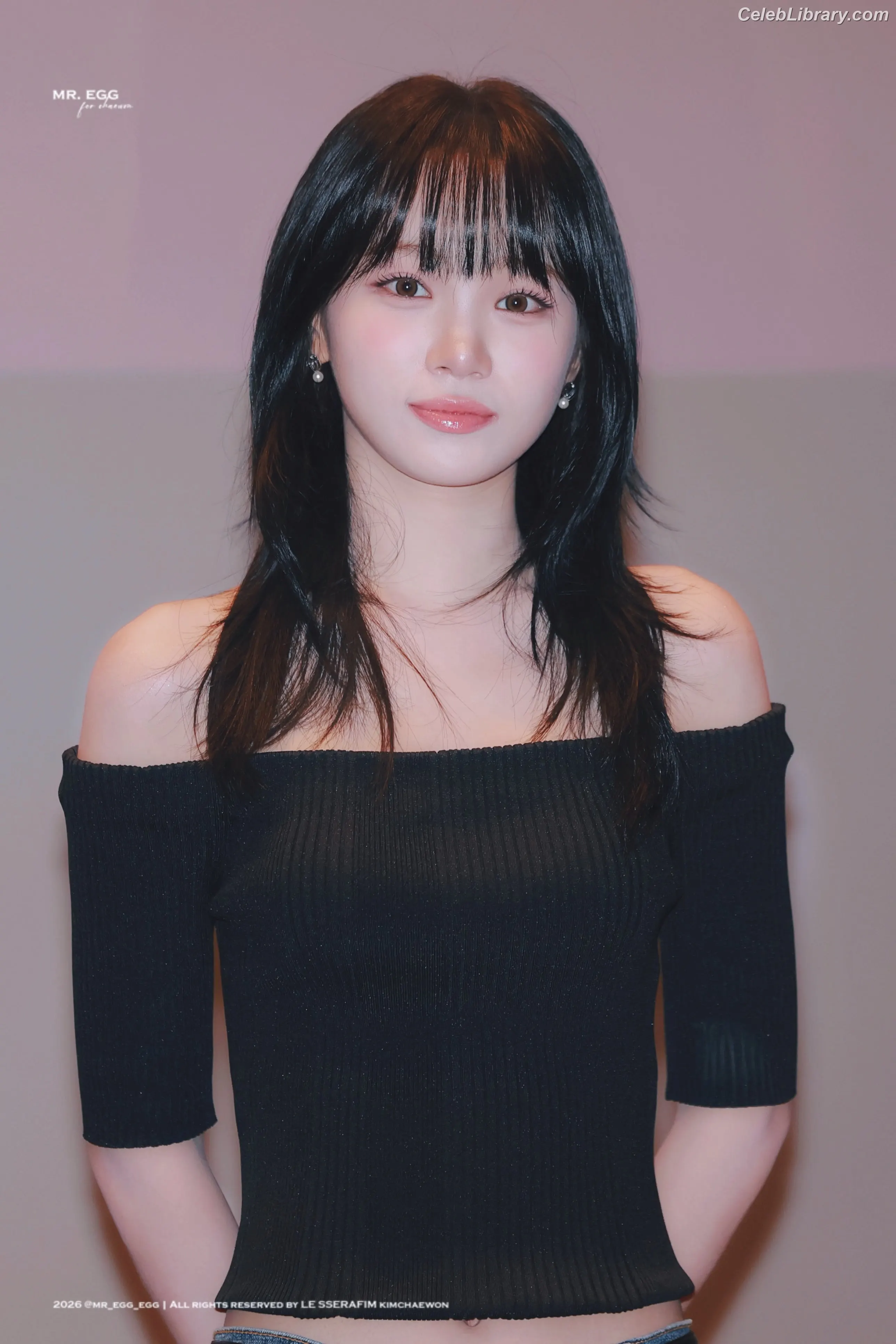 Kim Chaewon 김채원 [Le Sserafim] photo 4 of 2309