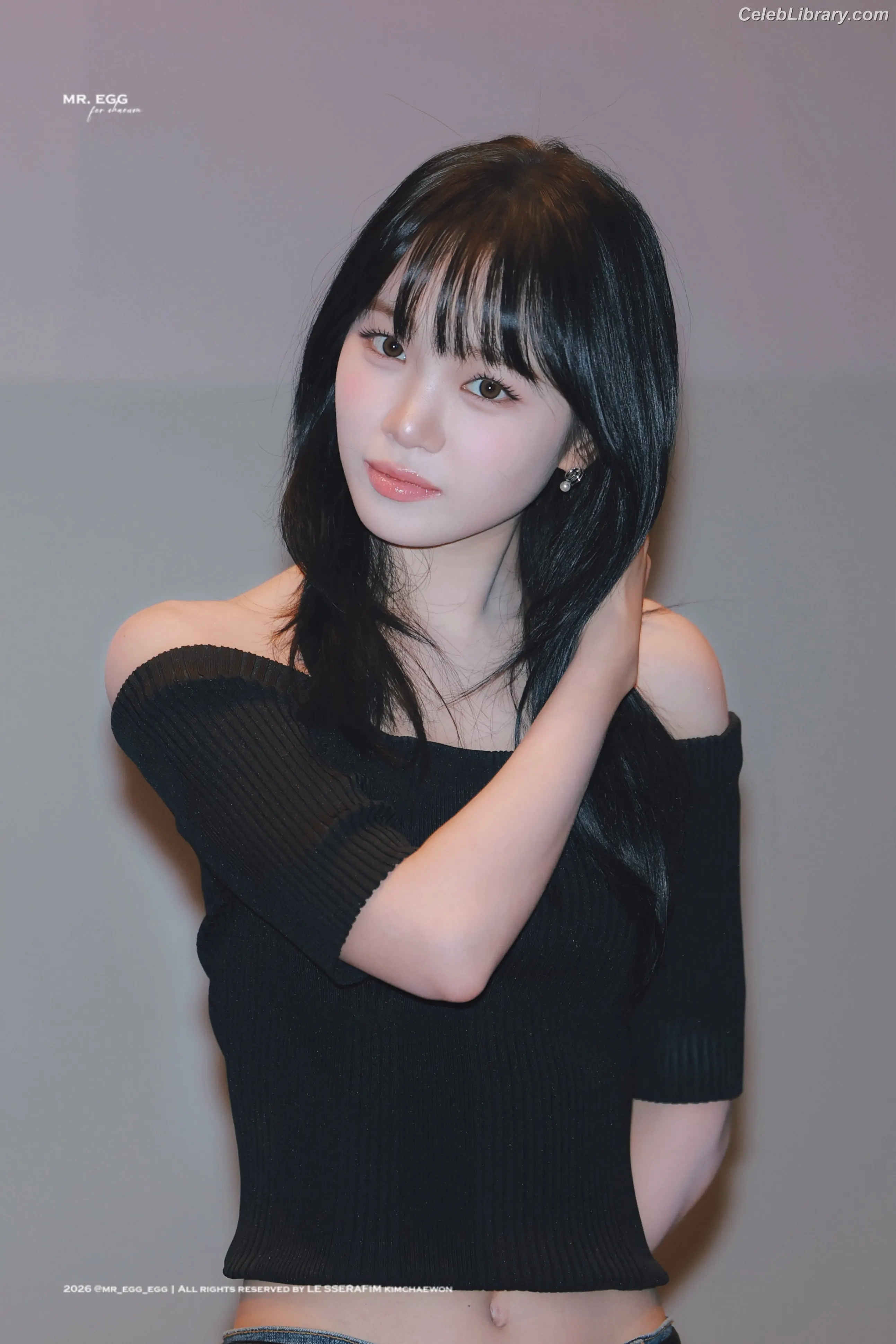 Kim Chaewon 김채원 [Le Sserafim] photo 1 of 2309