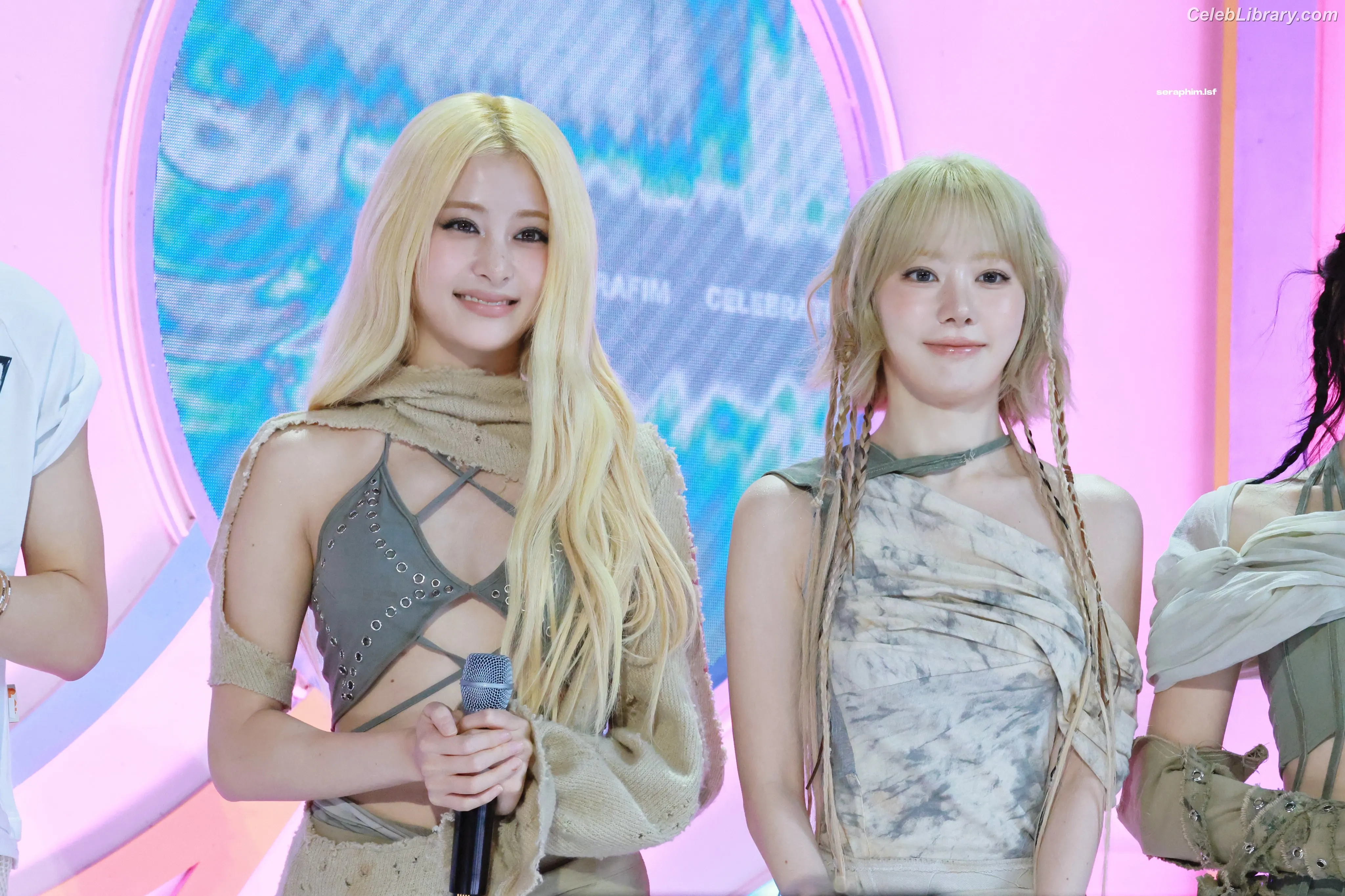Kim Chaewon 김채원 [Le Sserafim] photo 22 of 2309
