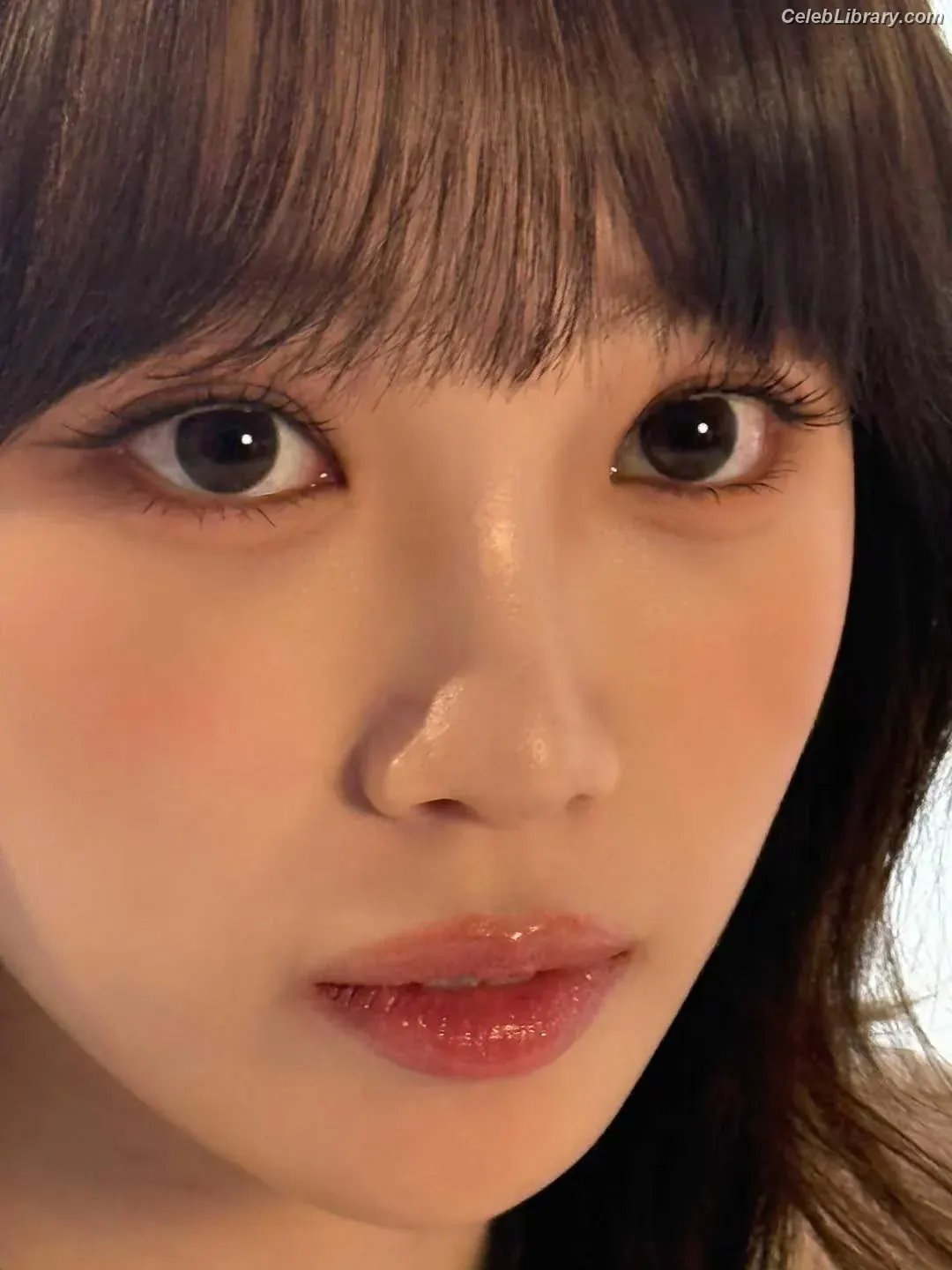 Kim Chaewon 김채원 [Le Sserafim] photo 1 of 2309