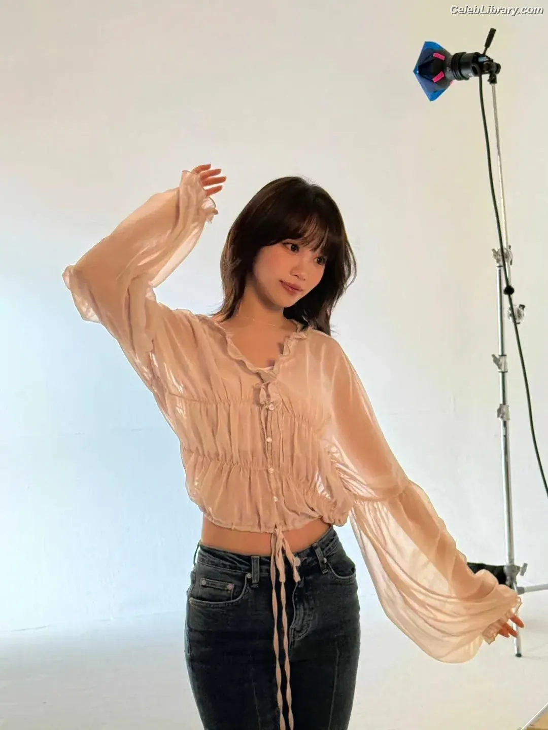 Kim Chaewon 김채원 [Le Sserafim] photo 9 of 2309