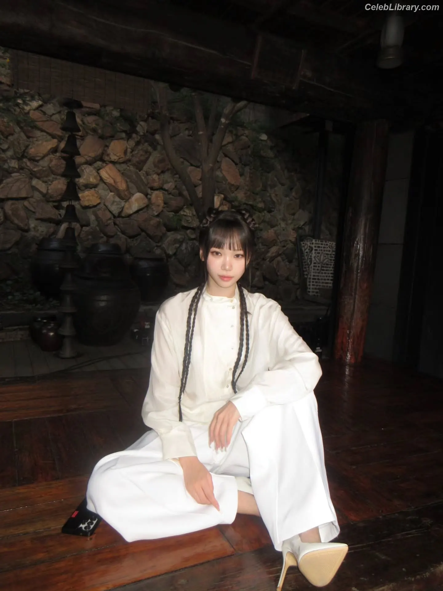 Kim Chaewon 김채원 [Le Sserafim] photo 10 of 2309