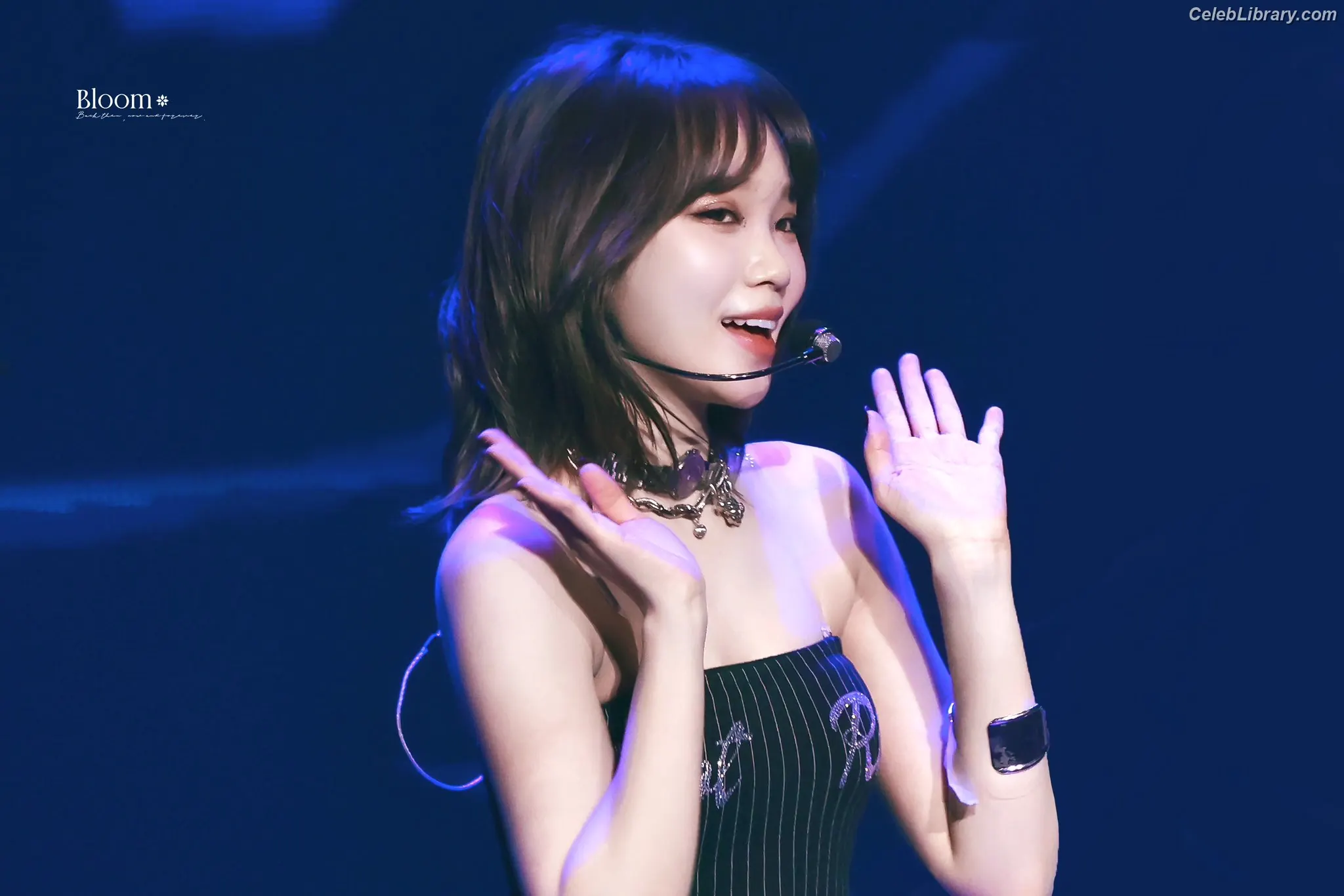 Kim Chaewon 김채원 [Le Sserafim] photo 17 of 2309