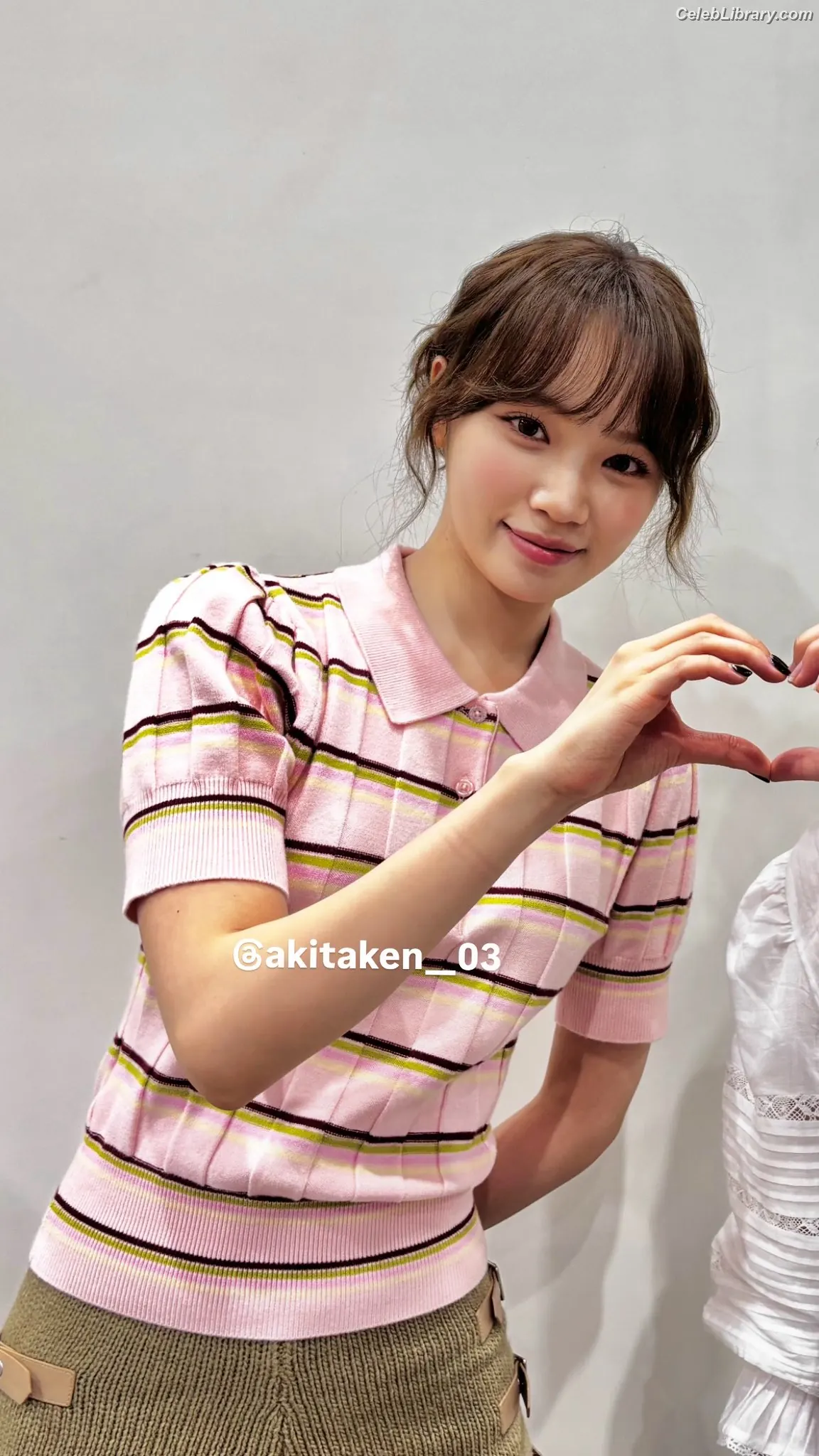 Kim Chaewon 김채원 [Le Sserafim] photo 13 of 2309