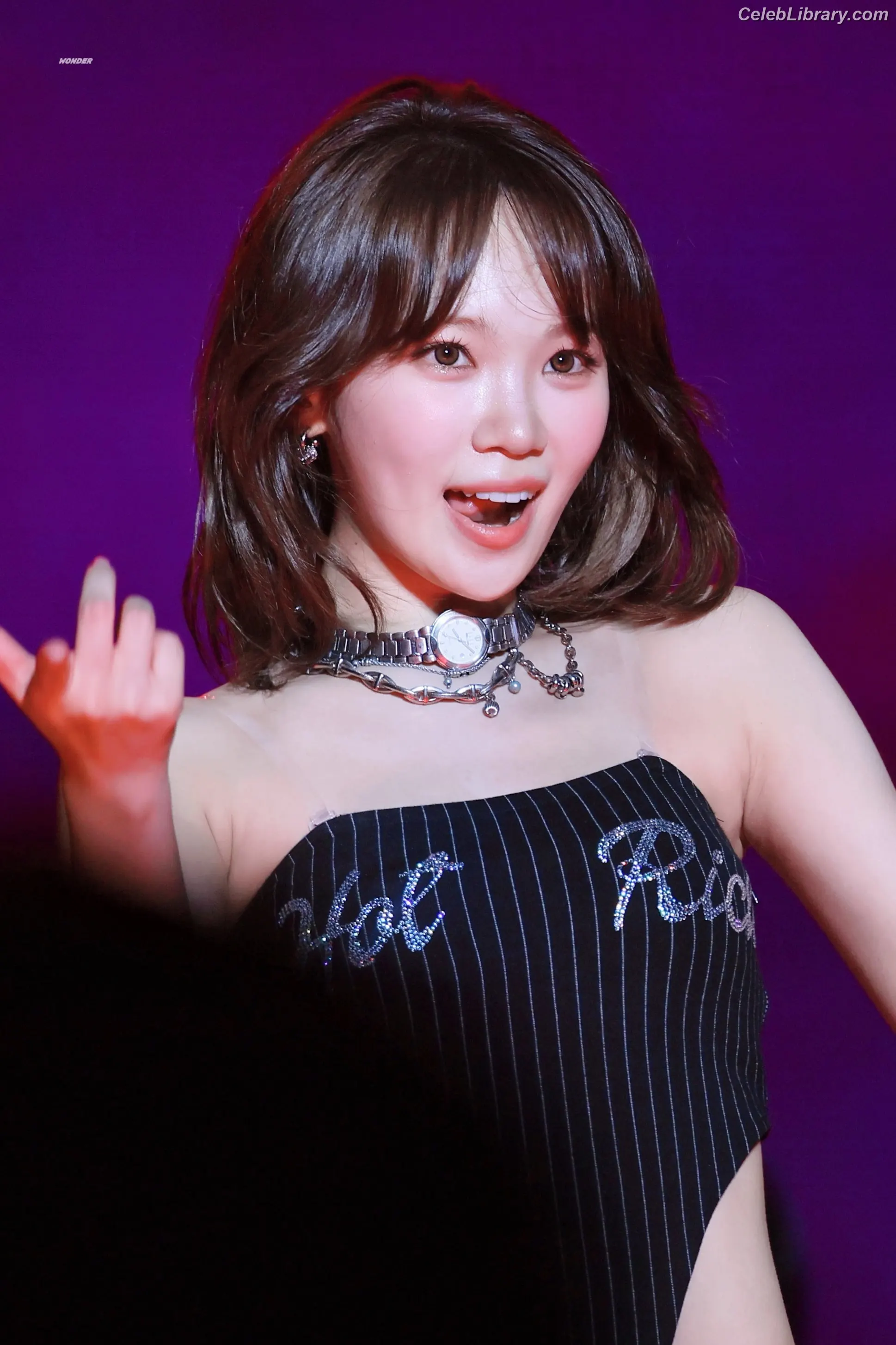 Kim Chaewon 김채원 [Le Sserafim] photo 13 of 2309