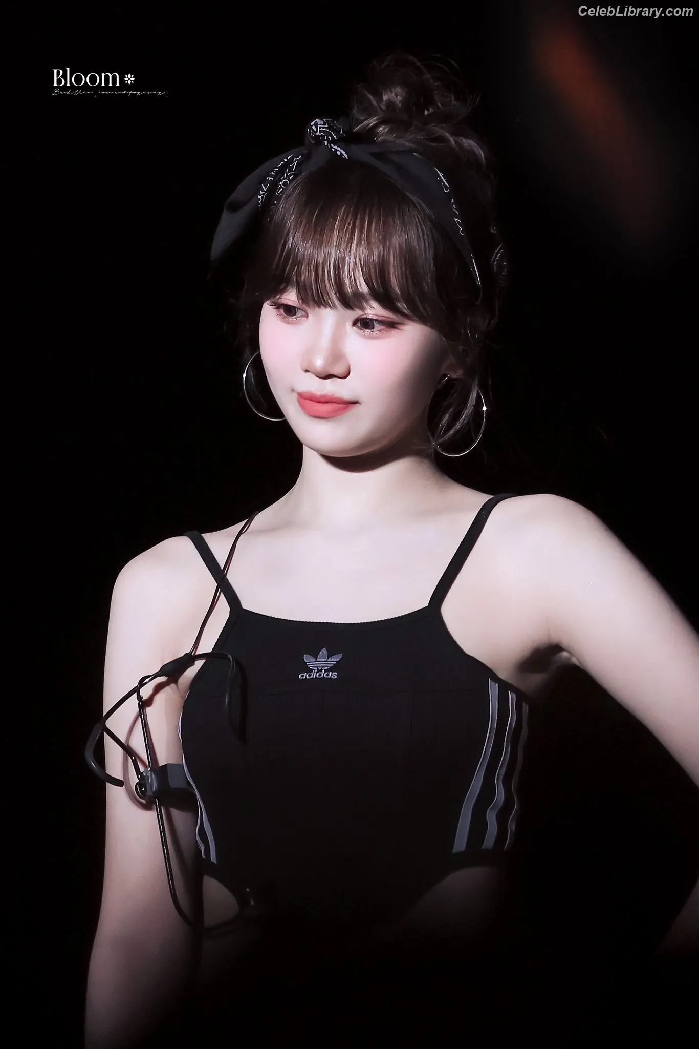 Kim Chaewon 김채원 [Le Sserafim] photo 21 of 2309