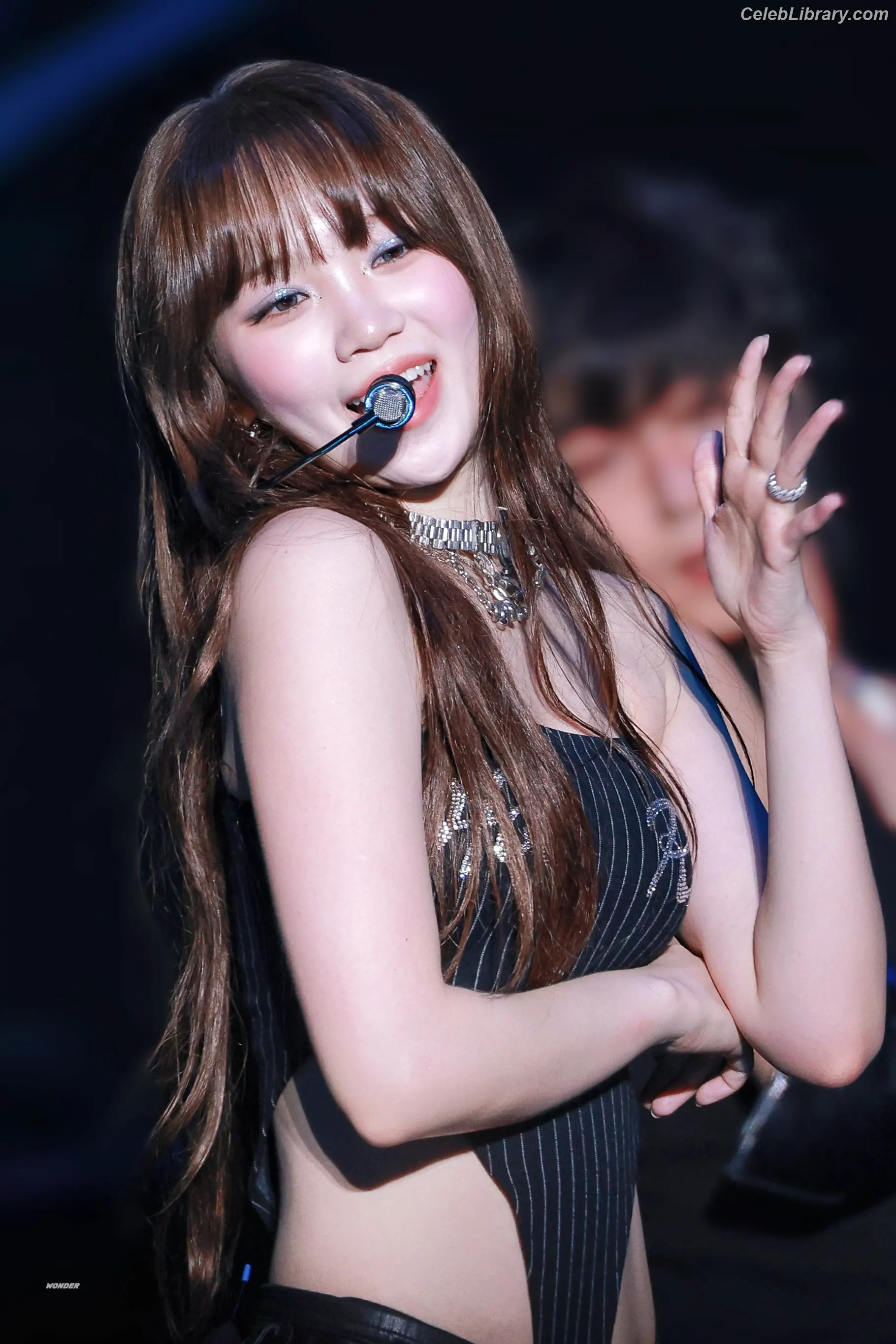 Kim Chaewon 김채원 [Le Sserafim] photo 22 of 2309