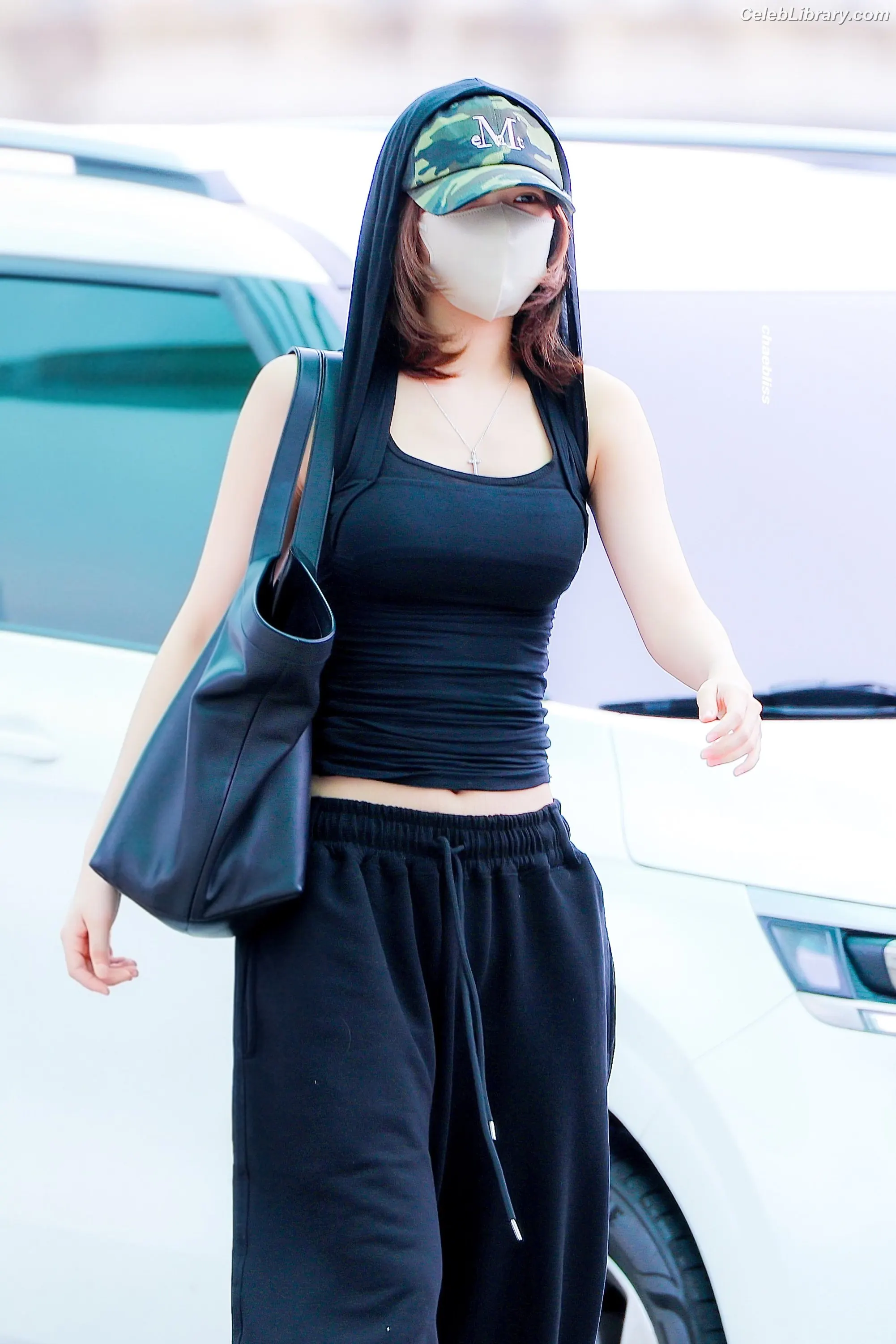 Kim Chaewon 김채원 [Le Sserafim] photo 3 of 2309