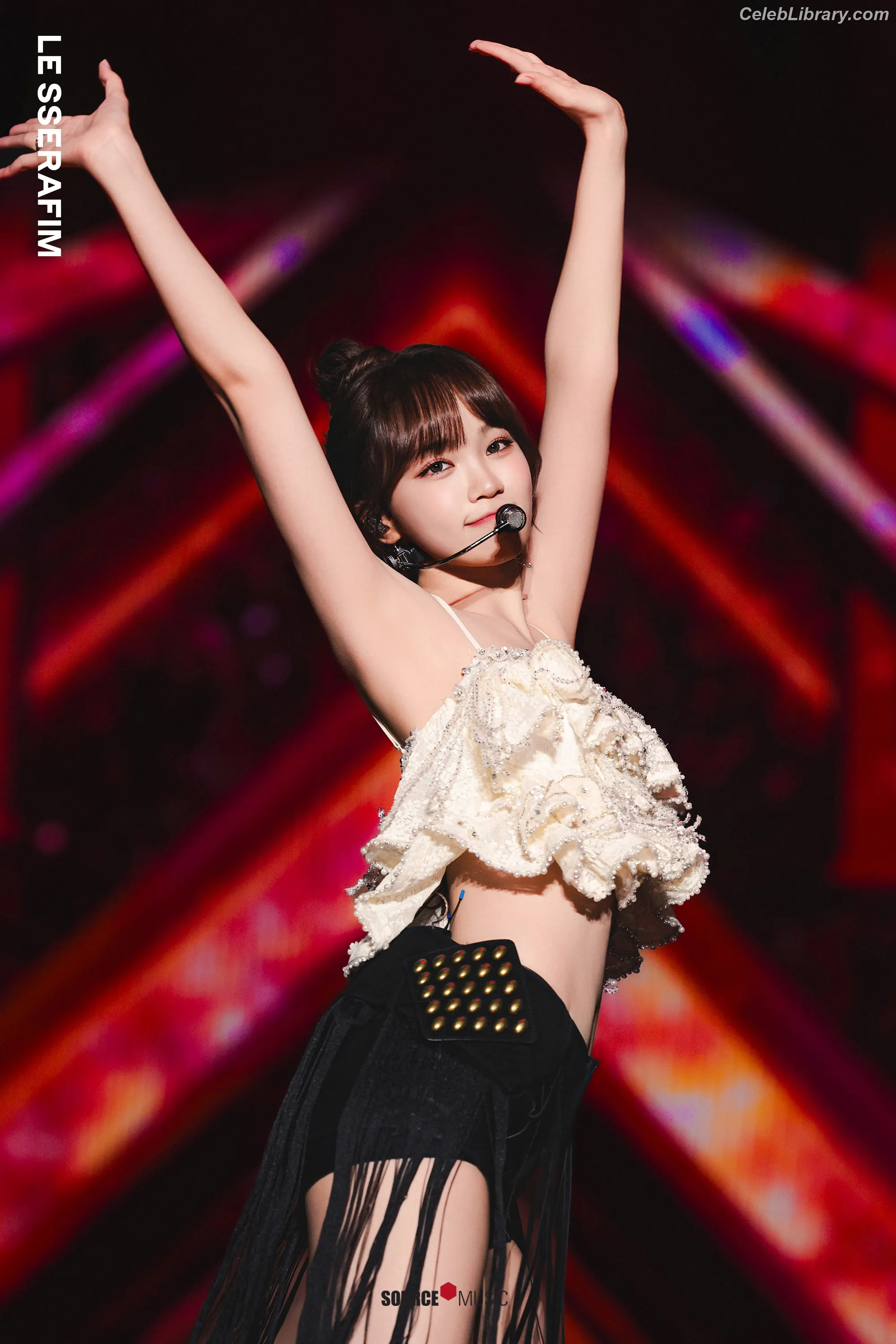 Kim Chaewon 김채원 [Le Sserafim] photo 16 of 2309