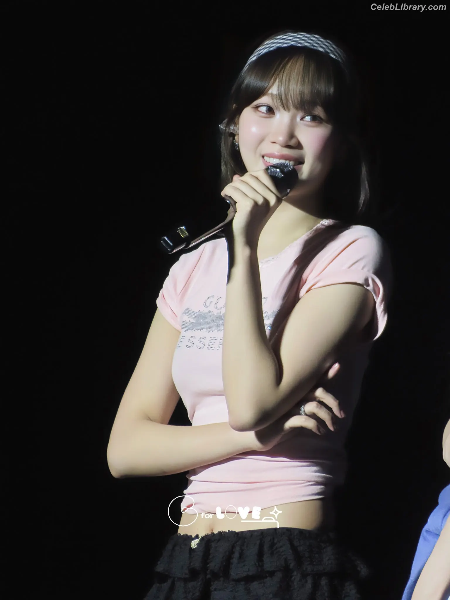 Kim Chaewon 김채원 [Le Sserafim] photo 18 of 2309