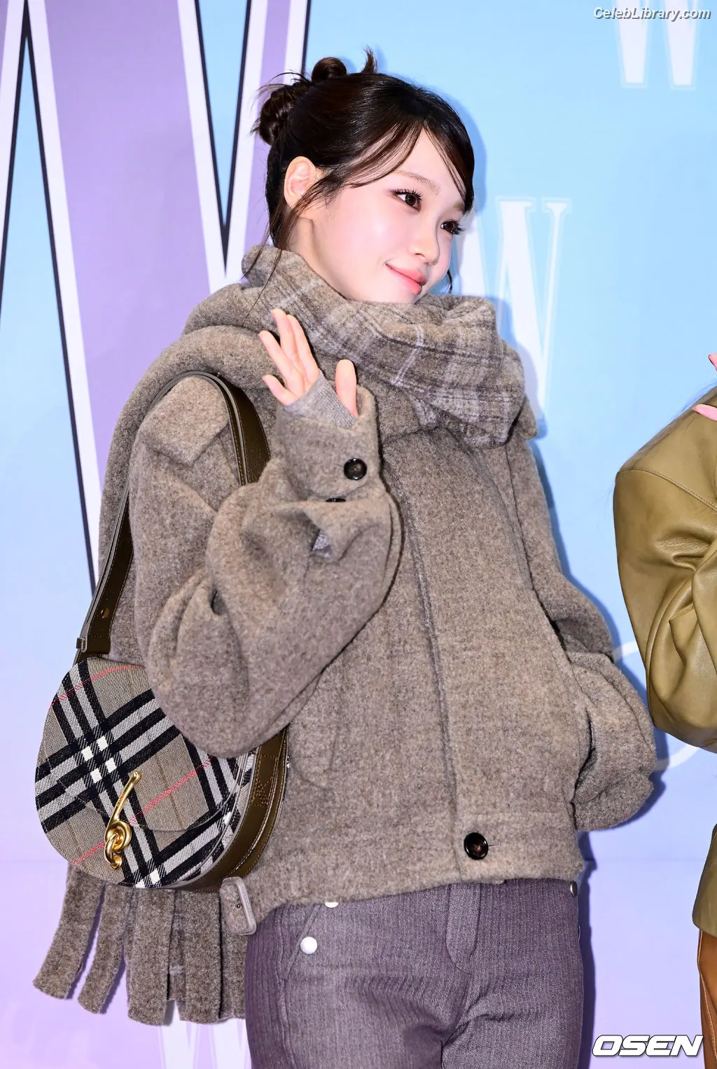 Kim Chaewon 김채원 [Le Sserafim] photo 9 of 2309