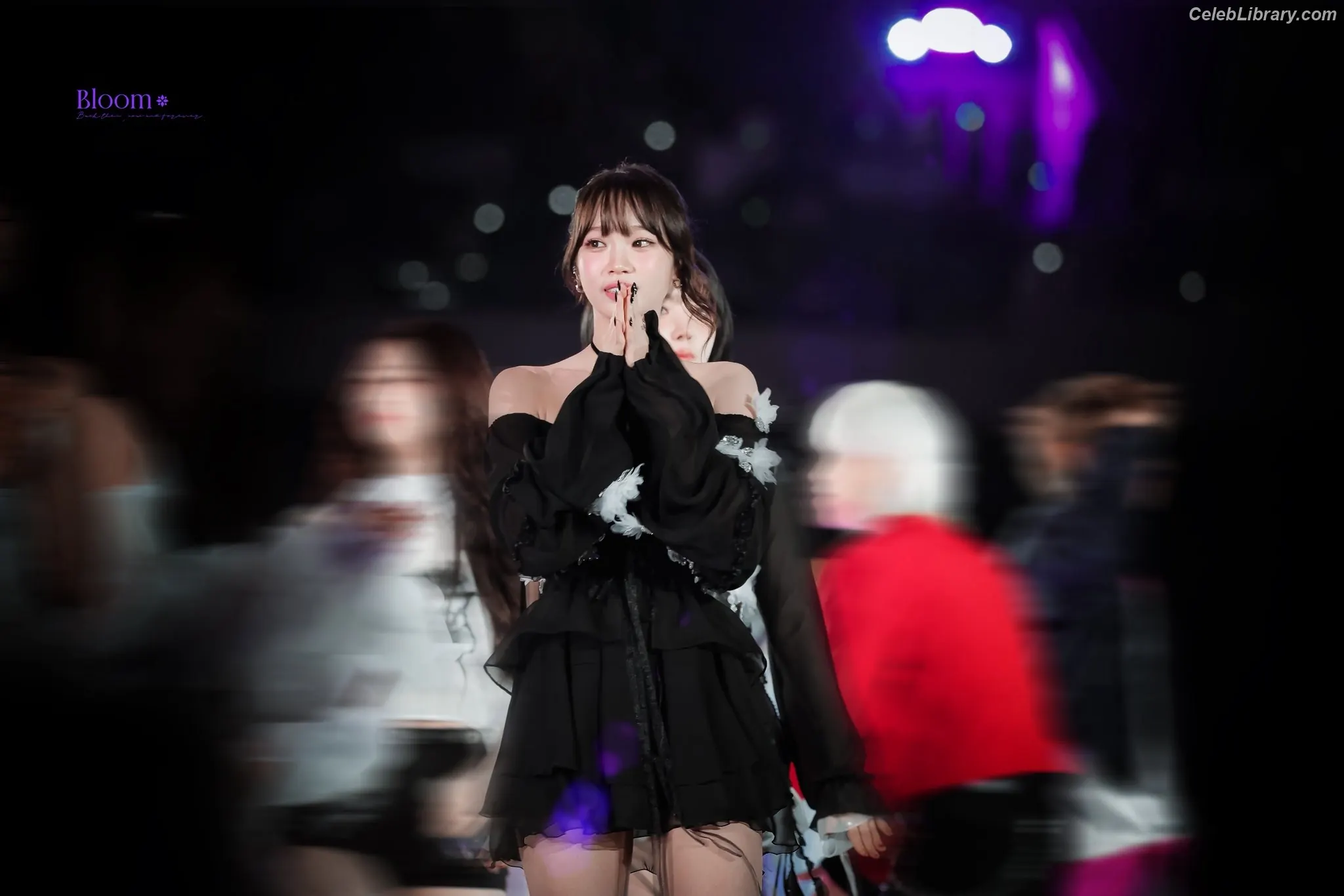 Kim Chaewon 김채원 [Le Sserafim] photo 13 of 2309