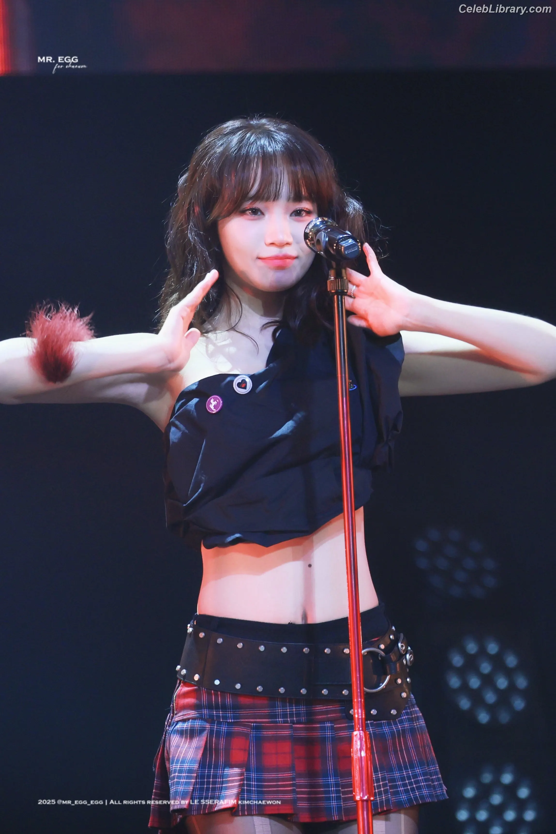 Kim Chaewon 김채원 [Le Sserafim] photo 13 of 2309