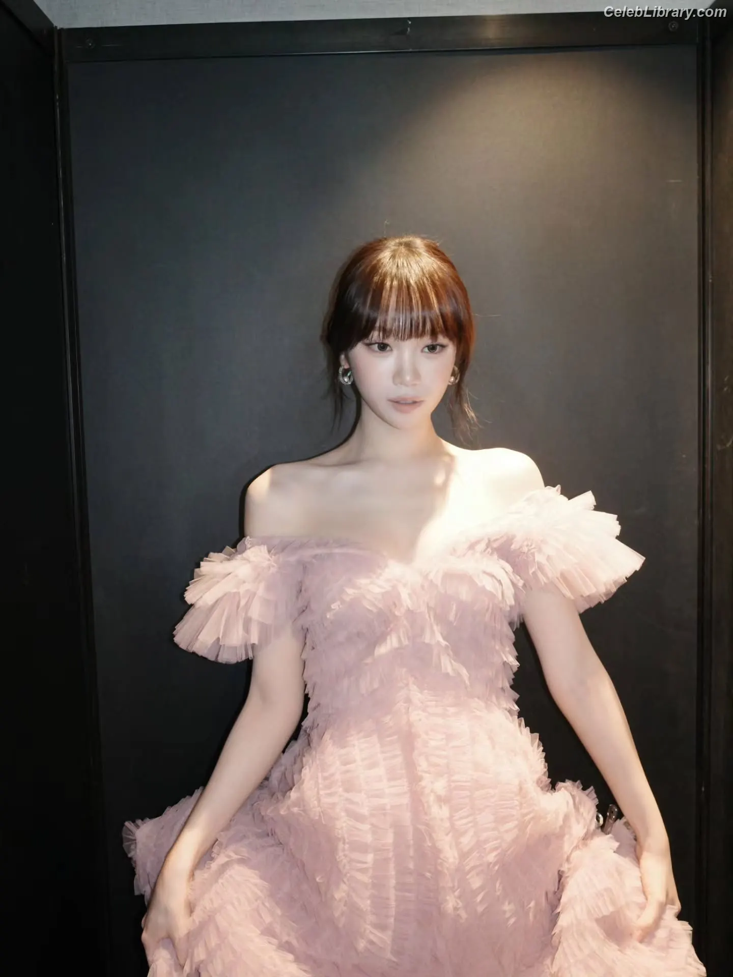 Kim Chaewon 김채원 [Le Sserafim] photo 14 of 2309