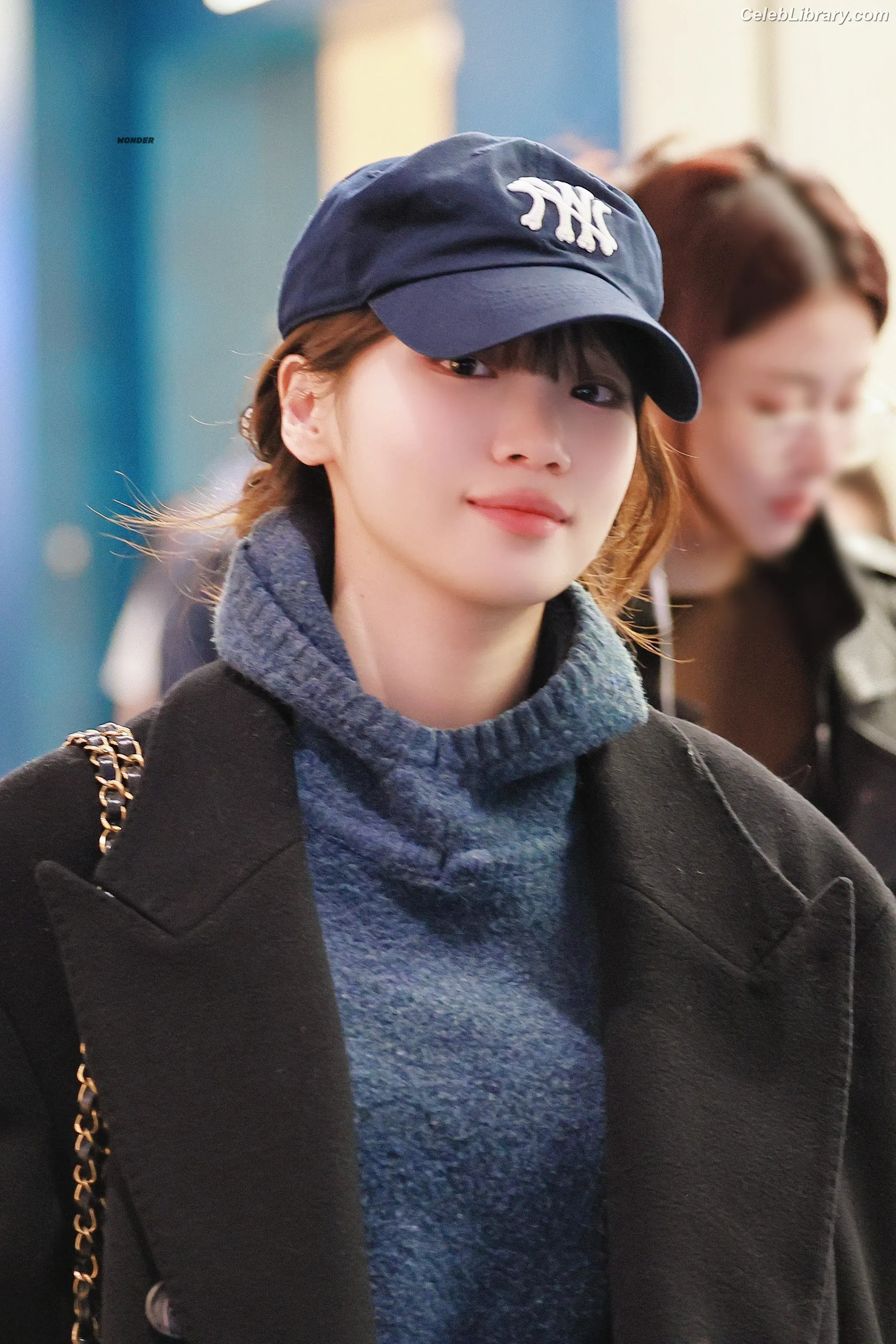 Kim Chaewon 김채원 [Le Sserafim] photo 1 of 2309
