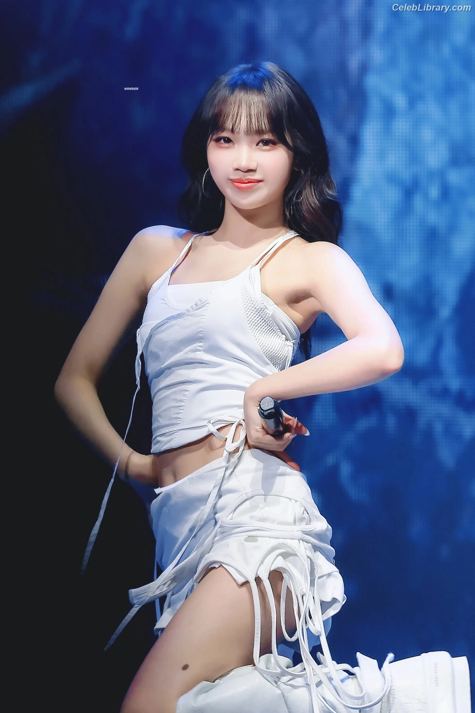Kim Chaewon 김채원 [Le Sserafim] photo 18 of 2309