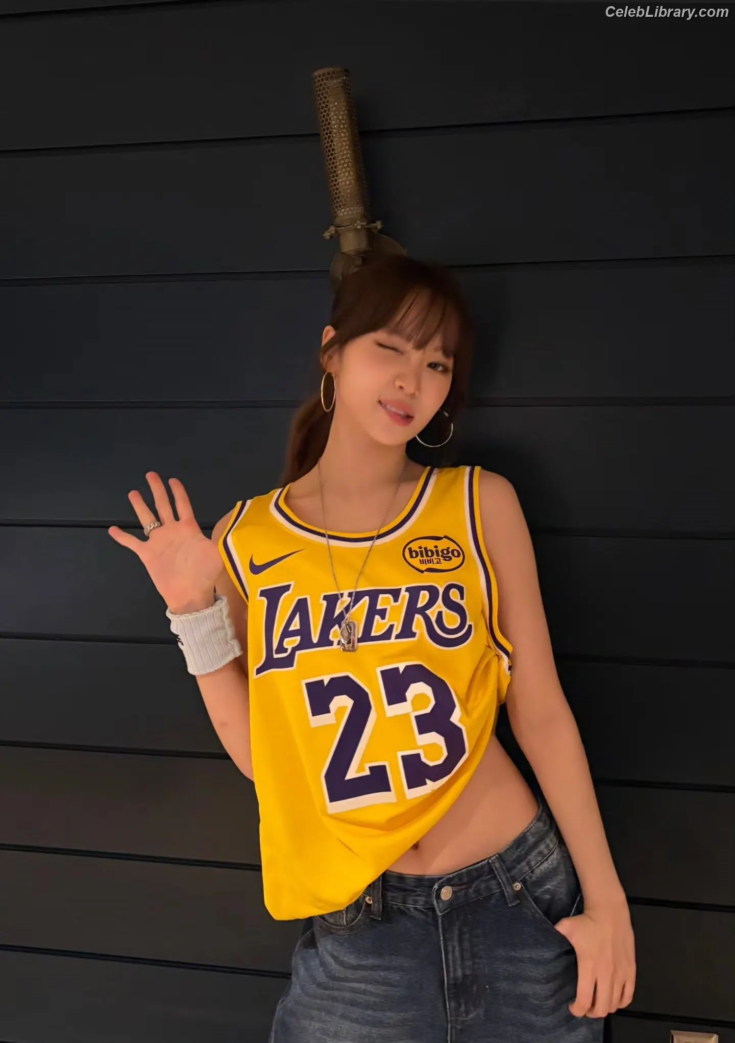 Kim Chaewon 김채원 [Le Sserafim] photo 4 of 2309