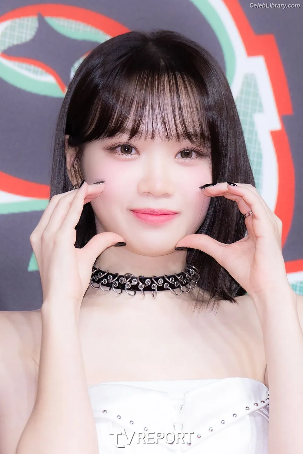 Kim Chaewon 김채원 [Le Sserafim] photo 21 of 2309