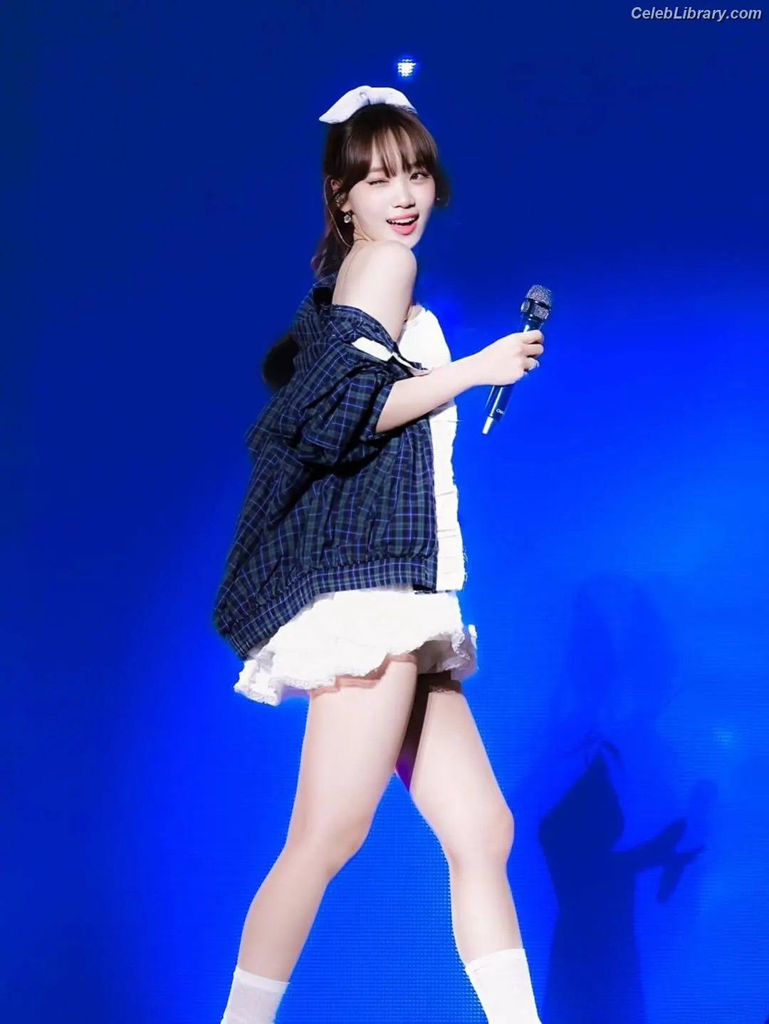 Kim Chaewon 김채원 [Le Sserafim] photo 8 of 2309