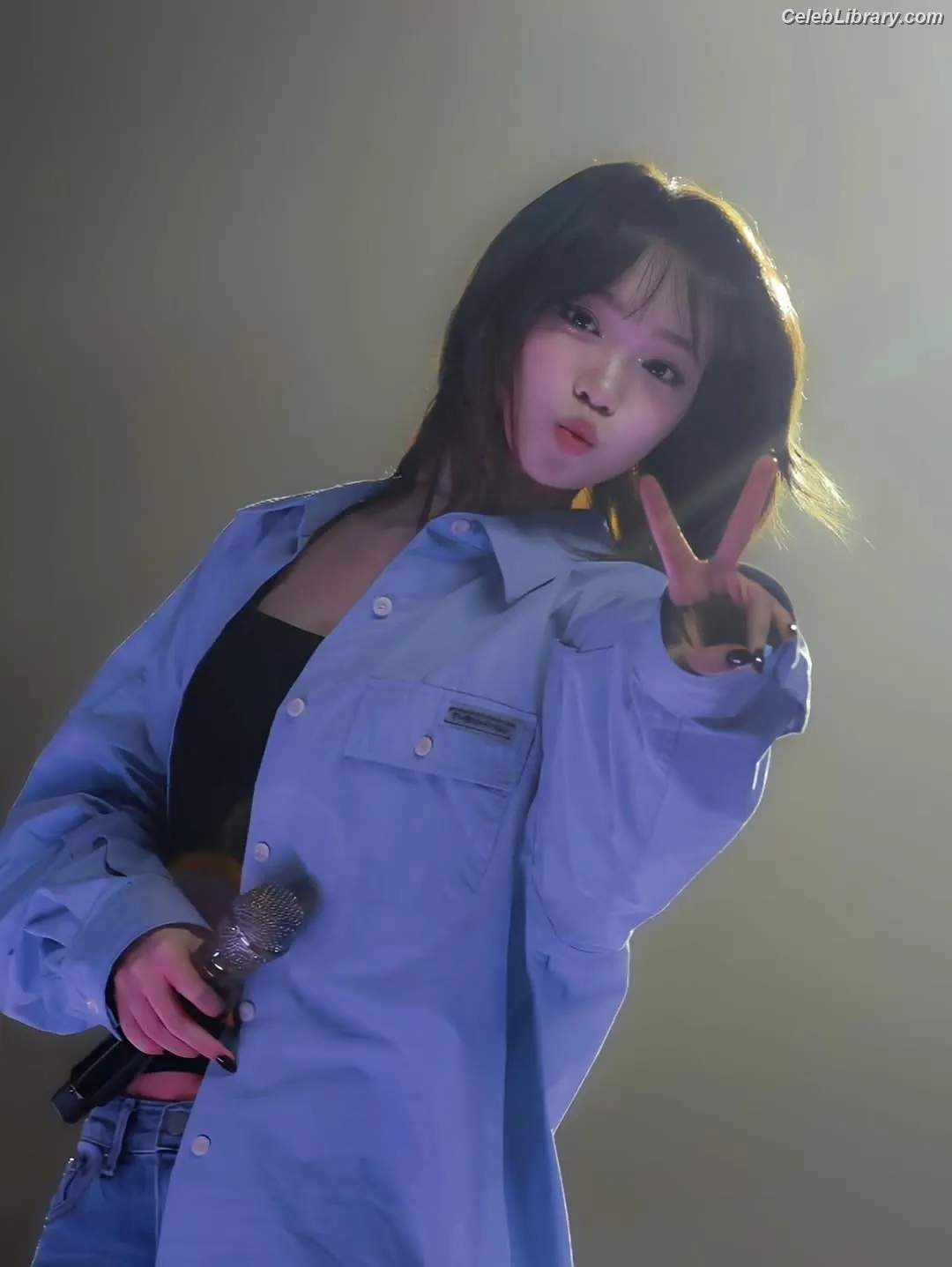 Kim Chaewon 김채원 [Le Sserafim] photo 16 of 2309