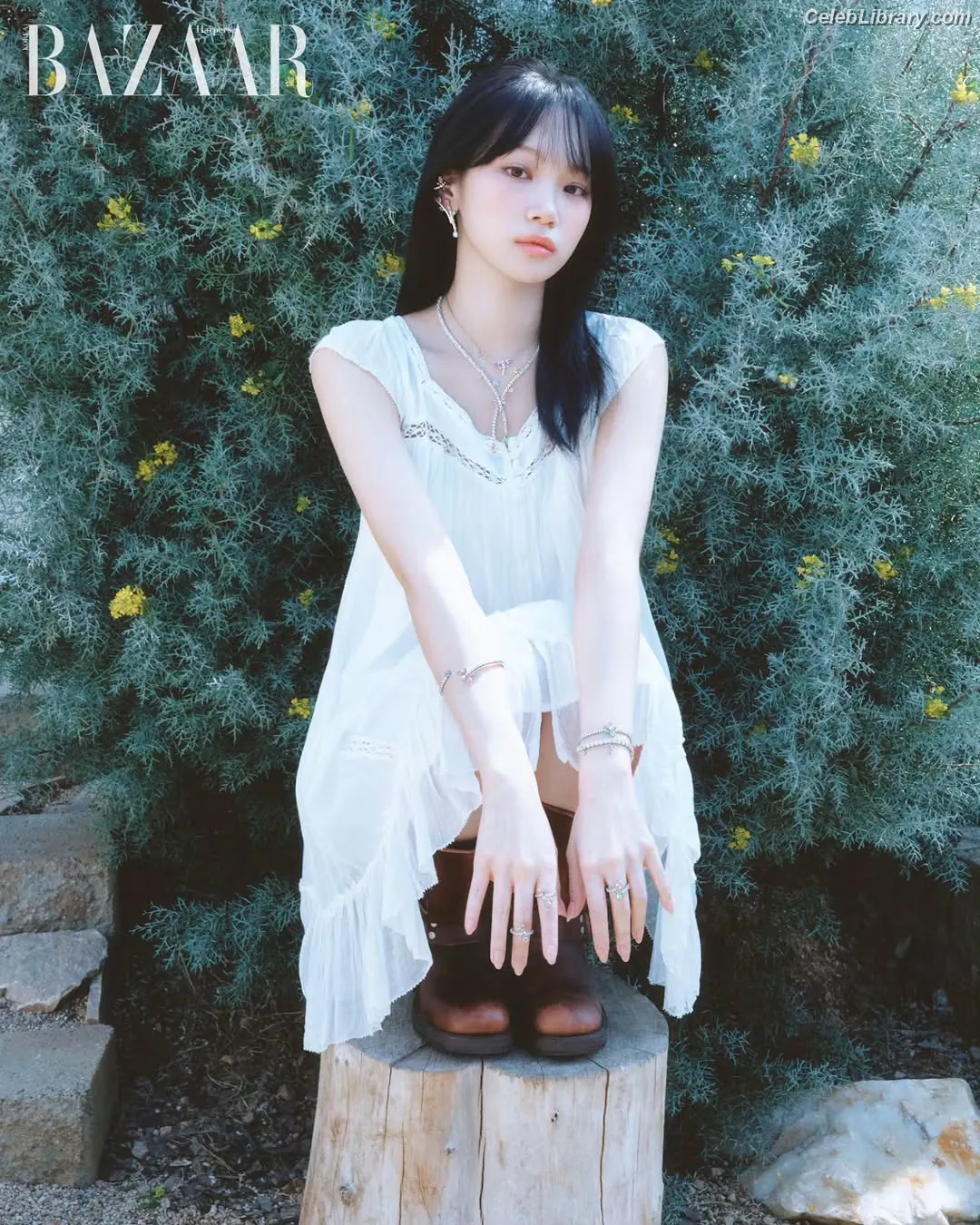 Kim Chaewon 김채원 [Le Sserafim] photo 8 of 2309