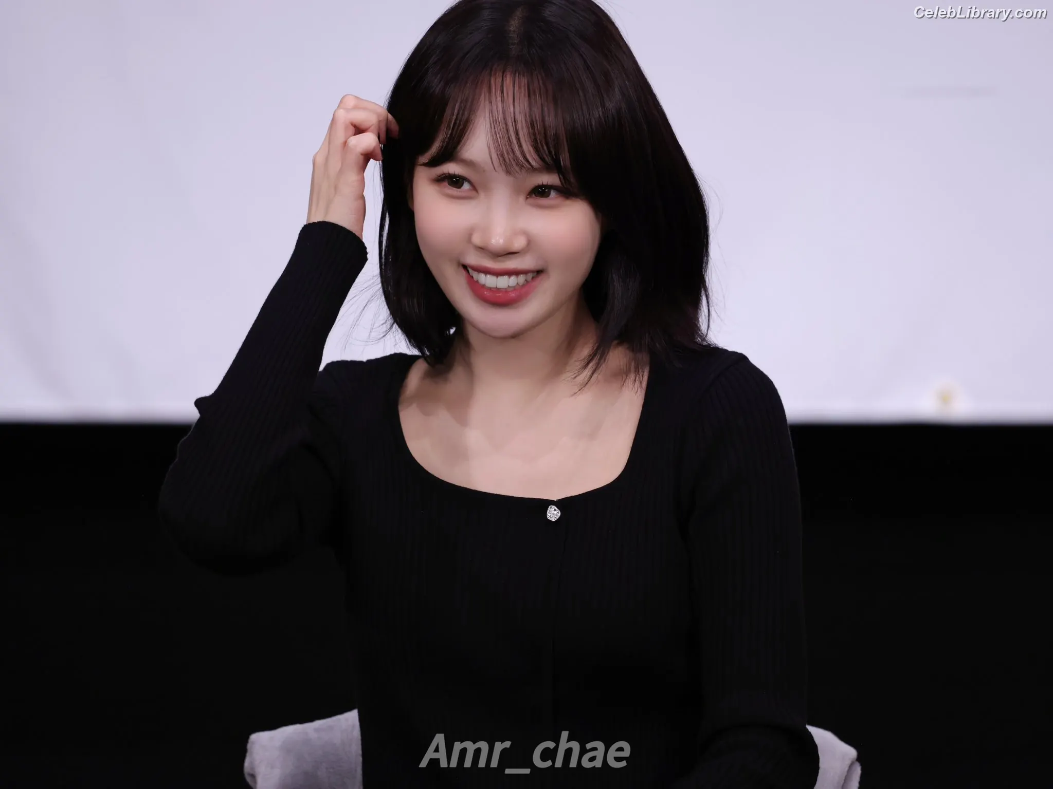 Kim Chaewon 김채원 [Le Sserafim] photo 19 of 2309