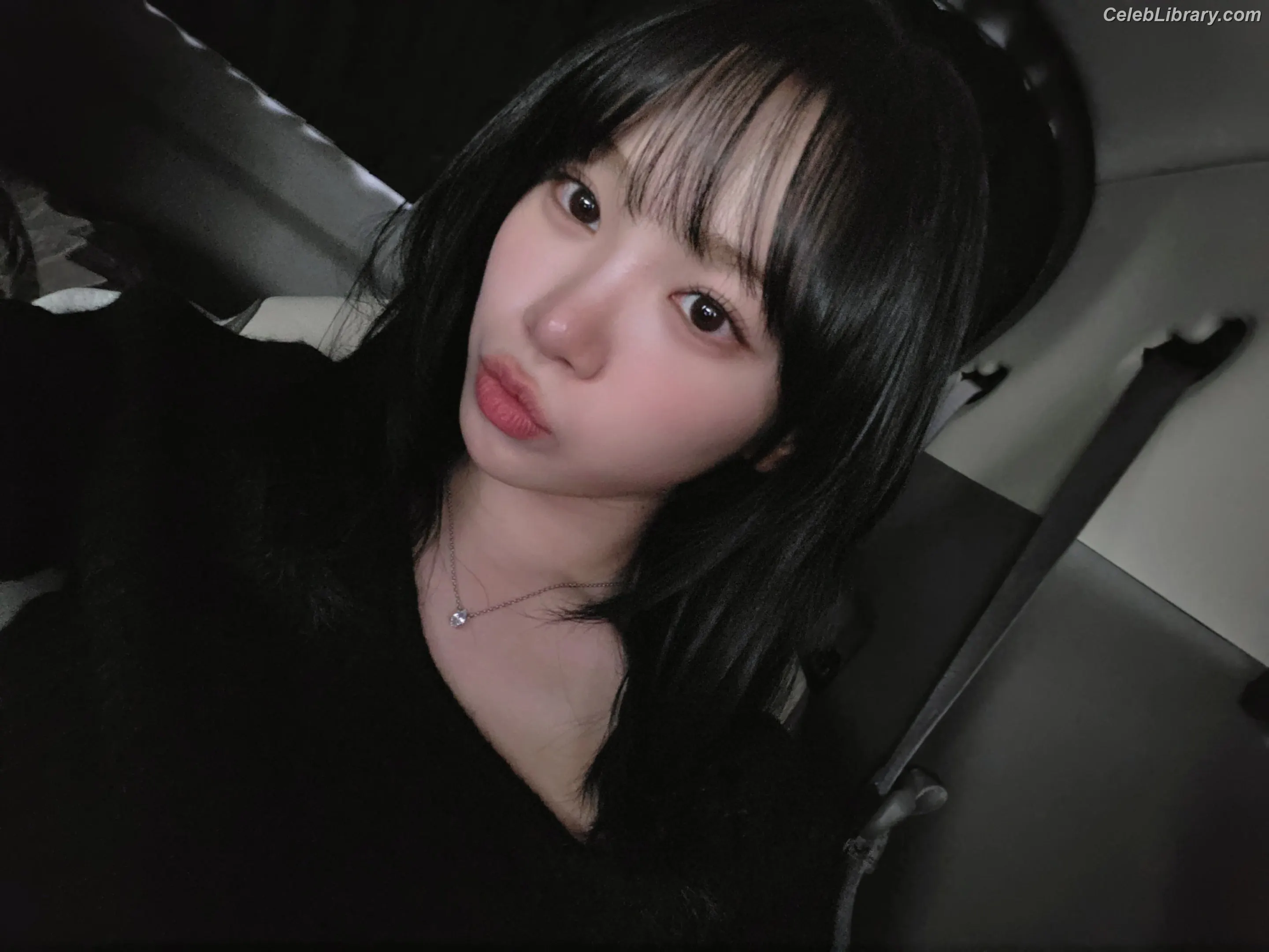 Kim Chaewon 김채원 [Le Sserafim] photo 2 of 2309