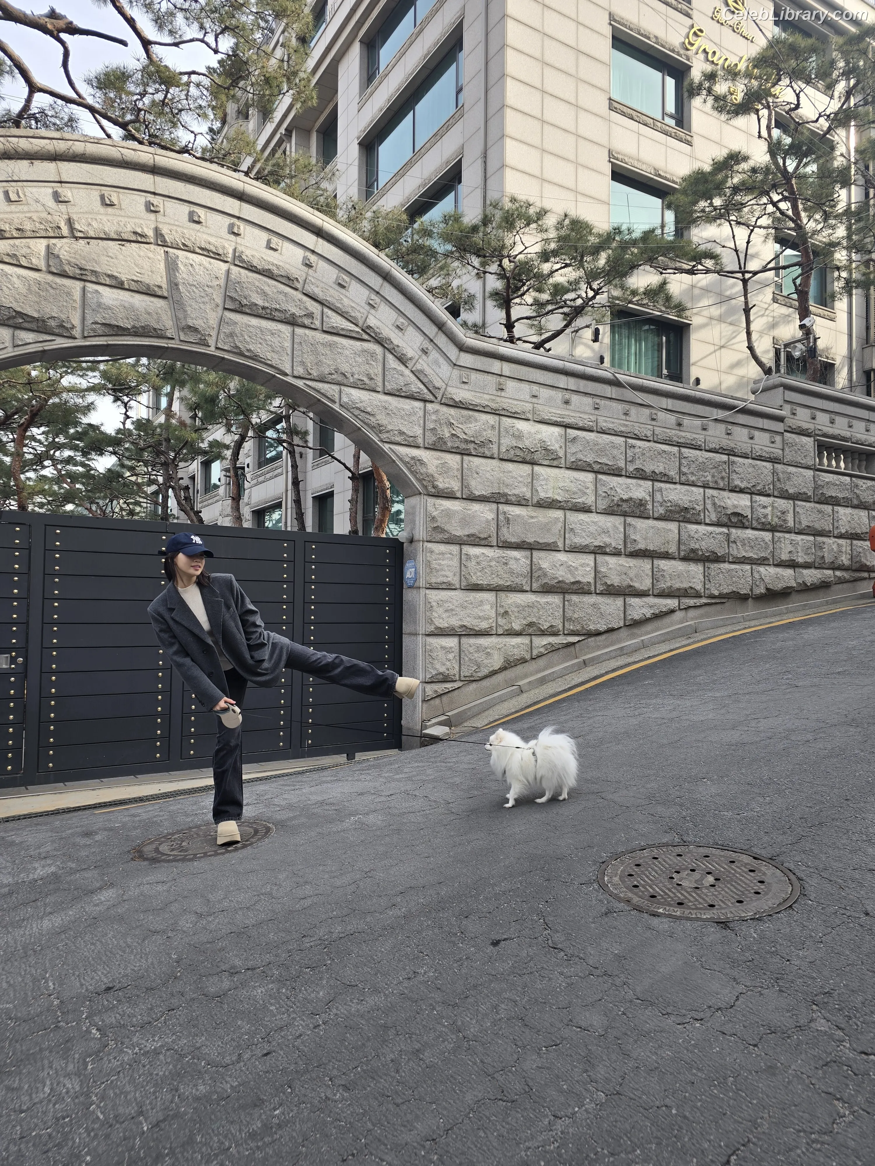 Kim Chaewon 김채원 [Le Sserafim] photo 23 of 2309