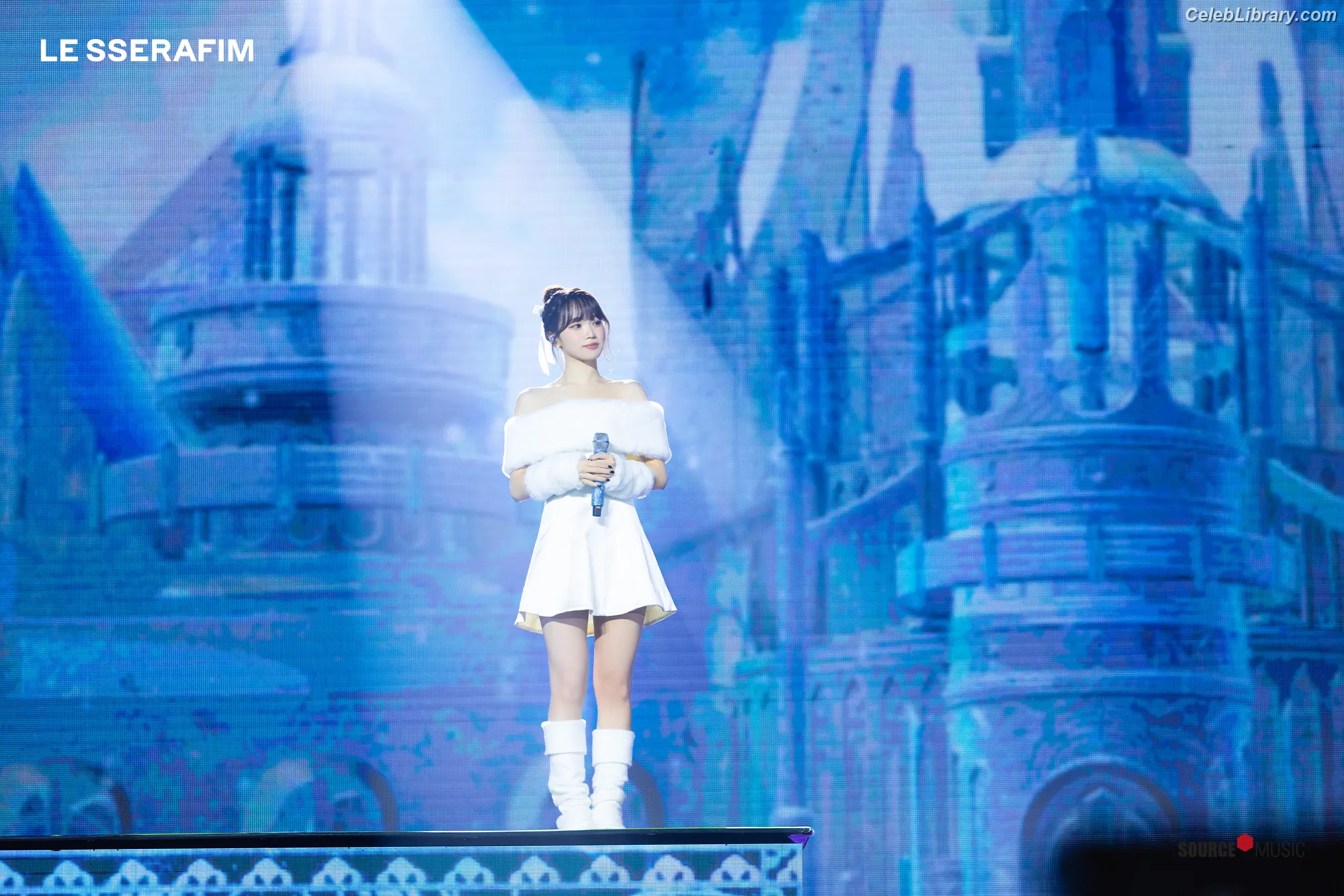 Kim Chaewon 김채원 [Le Sserafim] photo 16 of 2309
